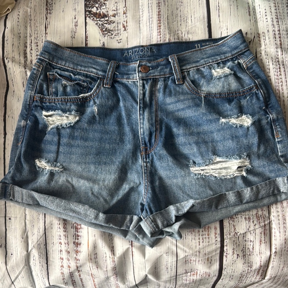 Arizona Jean Company Women's Blue Denim Shorts
